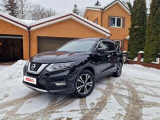 2017 Nissan X-Trail III, чёрный, 2000000 рублей, вид 1