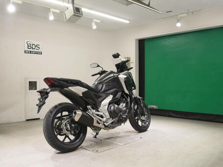 2021 Honda NC 750X, серый, 899000 рублей, вид 4
