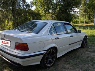 1997 BMW 3 серии 318i III (E36), белый, 430000 рублей, вид 4
