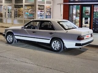 1987 Mercedes-Benz W124 200, белый, 475000 рублей, вид 2