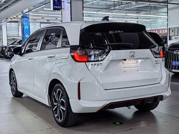 2022 Honda Life Crosstar VI, белый, 1600000 рублей - вид 7