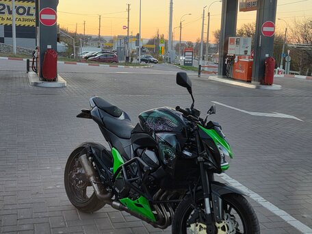 2013 Kawasaki Z 800, зелёный, 580000 рублей, вид 3