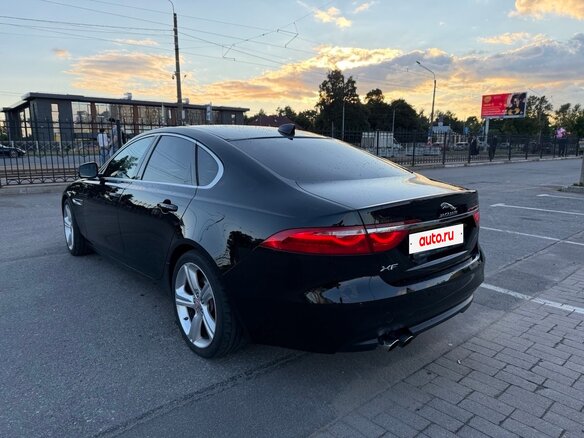 2016 Jaguar XF II, чёрный, 1950000 рублей - вид 7