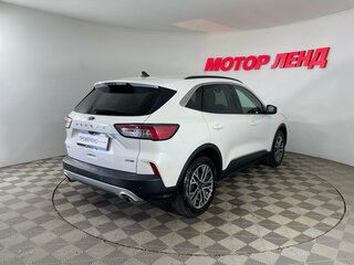 2020 Ford Escape IV, белый, 2060000 рублей, вид 4