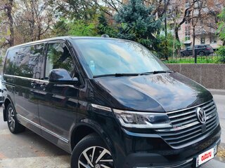 2021 Volkswagen Multivan T6 Рестайлинг, чёрный, 7850000 рублей, вид 2