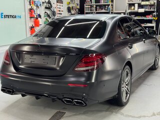 2018 Mercedes-Benz E-Класс 200 V (W213, S213, C238), чёрный, 3100000 рублей, вид 3