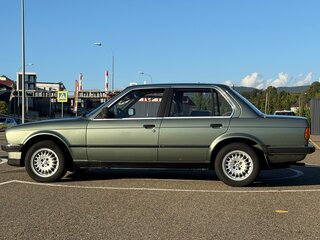 1986 BMW 3 серии 318i II (E30), зелёный, 3000000 рублей, вид 4