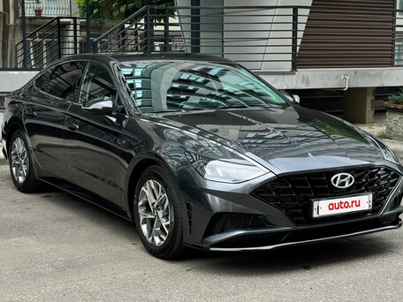 2021 Hyundai Sonata VIII (DN8), серый, 2650000 рублей, вид 1