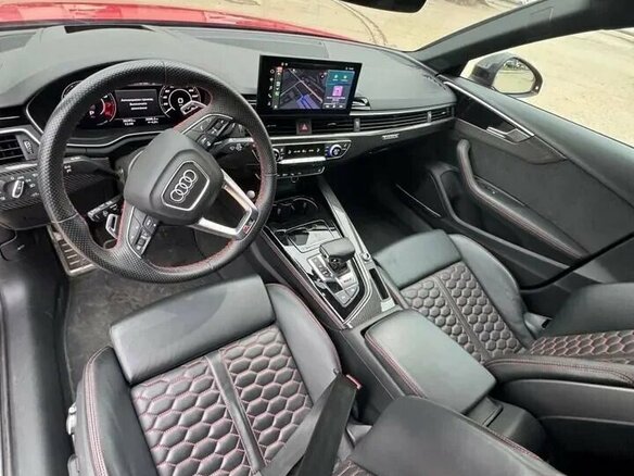 2021 Audi RS 4 IV (B9) Рестайлинг, красный, 9400000 рублей - вид 13