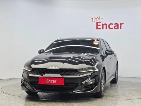 2022 Kia K5 III, чёрный, 2450000 рублей, вид 2