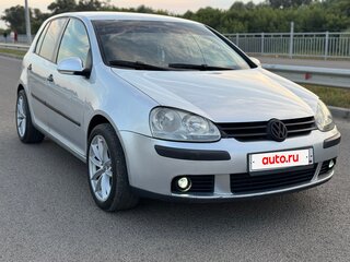 2004 Volkswagen Golf V, серебристый, 570000 рублей, вид 3