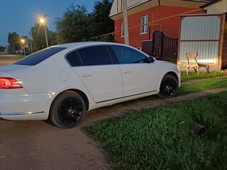 2012 Volkswagen Passat B7, белый, 860000 рублей, вид 3
