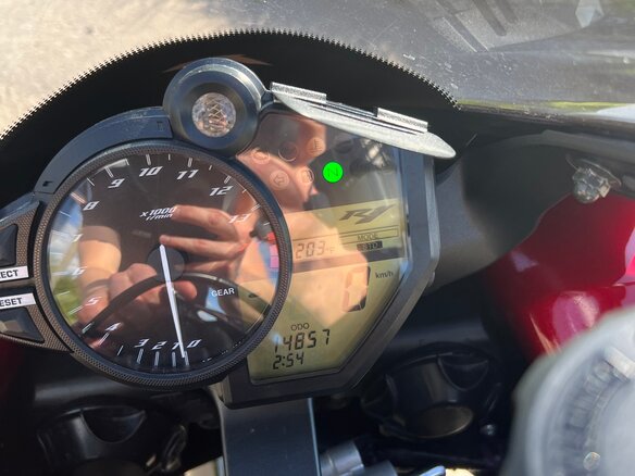 2010 Yamaha YZF-R1, чёрный, 1100000 рублей - вид 14