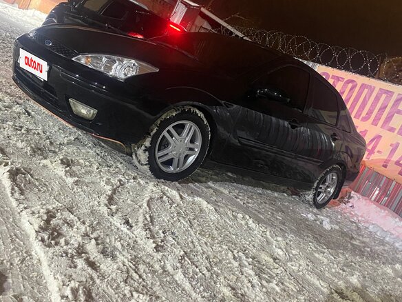 2004 Ford Focus I Рестайлинг, чёрный, 150000 рублей - вид 12