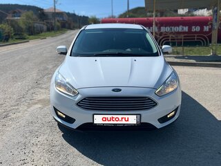 2018 Ford Focus III Рестайлинг, белый, 1200000 рублей, вид 2