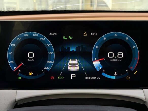2023 Jetour X70+ I Рестайлинг, серый, 2160000 рублей - вид 12