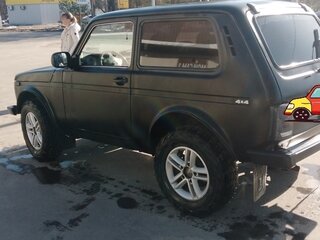 2011 Lada (ВАЗ) 2121 (4x4) I Рестайлинг, чёрный, 455000 рублей, вид 4