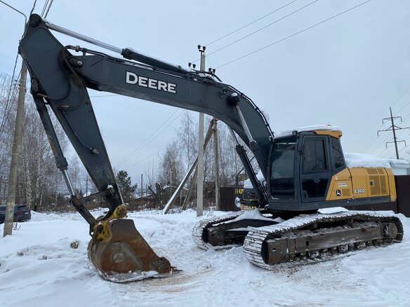2017 John Deere E260LC, 6500000 рублей