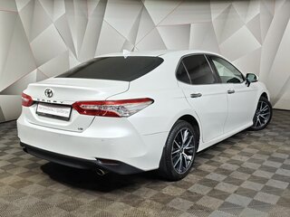 2021 Toyota Camry VIII (XV70) Рестайлинг, белый, 2830000 рублей, вид 2