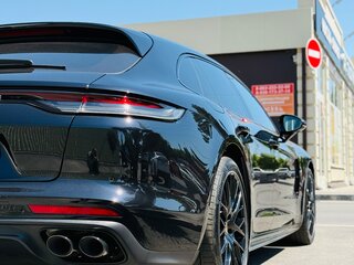 2022 Porsche Panamera 4S Sport Turismo II Рестайлинг, чёрный, 15970000 рублей, вид 2