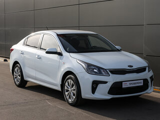 2019 Kia Rio IV, белый, 1398000 рублей, вид 3