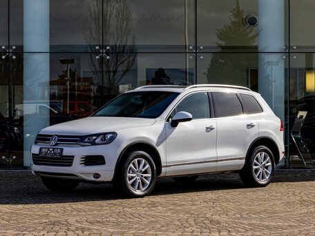 2014 Volkswagen Touareg II, белый, 2235000 рублей, вид 1