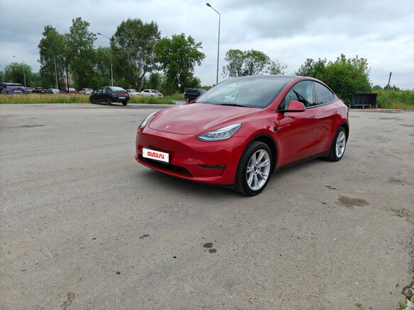 2021 Tesla Model Y Long Range I, красный, 3700000 рублей - вид 12