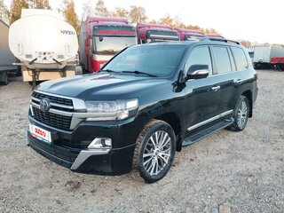 2020 Toyota Land Cruiser 200 Series Рестайлинг 2, чёрный, 7254000 рублей, вид 2