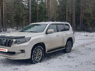 2019 Toyota Land Cruiser Prado 150 Series Рестайлинг 2, белый, 4900000 рублей, вид 1