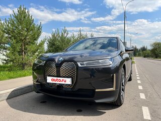2021 BMW iX xDrive40 I (I20), серый, 6850000 рублей, вид 1