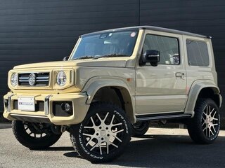 2023 Suzuki Jimny Sierra IV, бежевый, 1810000 рублей, вид 3