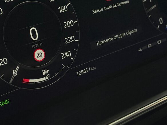 2021 Land Rover Range Rover IV Рестайлинг, синий, 7750000 рублей - вид 7