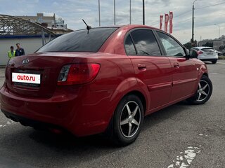 2009 Kia Rio II Рестайлинг, красный, 440000 рублей, вид 2