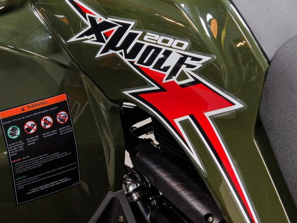 2024 Loncin XWolf 200, зелёный - вид 3