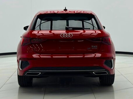 2023 Audi A3 Sportback 35 TFSI IV (8Y), красный, 1980000 рублей, вид 5