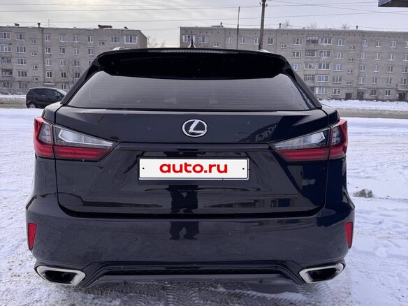 2016 Lexus RX 200t IV, чёрный, 3620000 рублей - вид 2