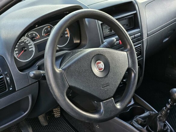 2008 Fiat Albea I Рестайлинг, серебристый, 180000 рублей - вид 9