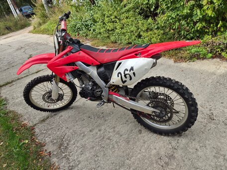 2007 Honda CRF 250R, красный, 200000 рублей, вид 2