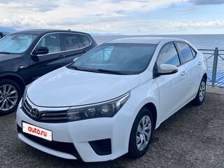 2014 Toyota Corolla XI (E160, E170, E180), белый, 850000 рублей, вид 2