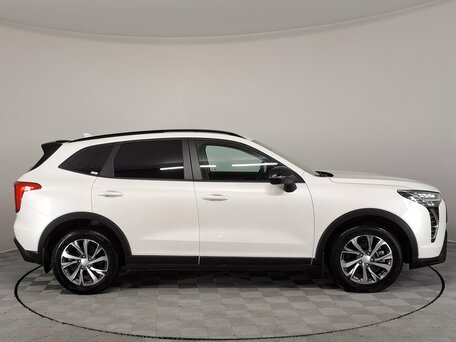 2024 Haval Jolion I Рестайлинг, белый, 2240000 рублей, вид 4