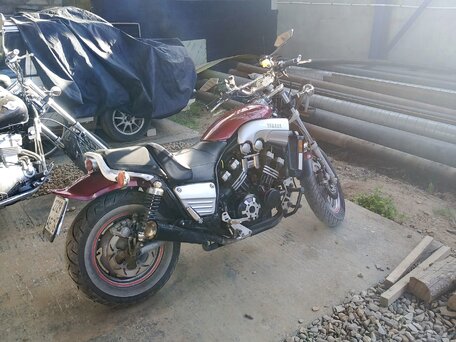 1990 Yamaha V-Max 1200, красный, 350000 рублей, вид 2