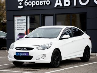2012 Hyundai Solaris I, белый, 890000 рублей, вид 1