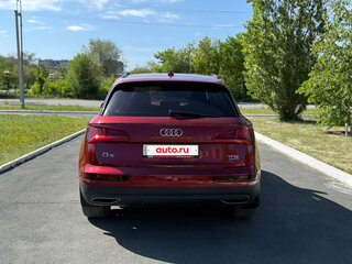 2017 Audi Q5 II (FY), красный, 3300000 рублей, вид 5