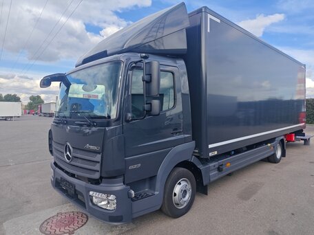 2025 Mercedes-Benz Atego, чёрный, 12200000 рублей, вид 2