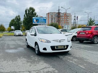 2008 Mazda Demio III (DE), белый, 599999 рублей, вид 4