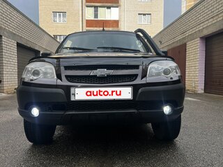 2013 Chevrolet Niva I Рестайлинг, фиолетовый, 650000 рублей, вид 3