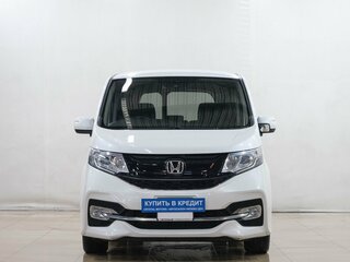 2016 Honda Stepwgn Spada V, белый, 1699000 рублей, вид 2