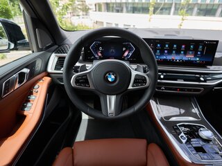 2025 BMW X5 40i IV (G05/G18) Рестайлинг, чёрный, 13490000 рублей, вид 2