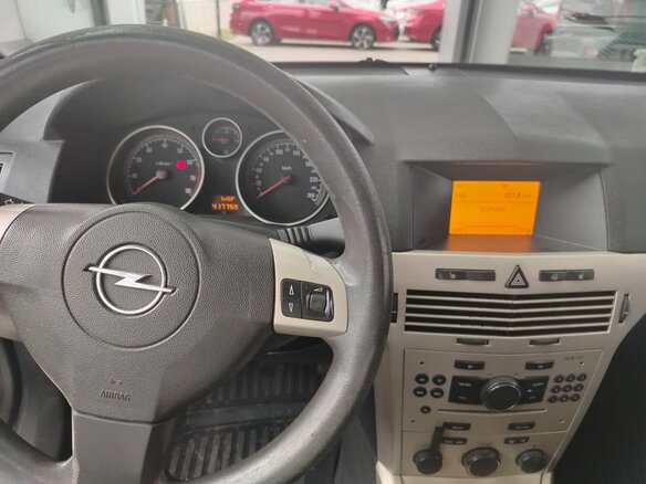 2008 Opel Astra GTC H Рестайлинг, серебристый, 269000 рублей - вид 14