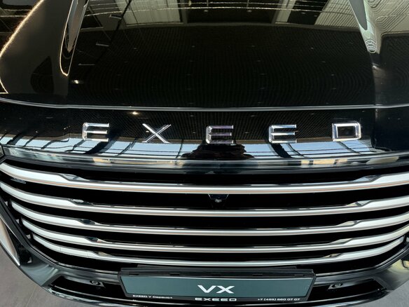 2025 Exeed VX I Рестайлинг, чёрный, 5530000 рублей - вид 4